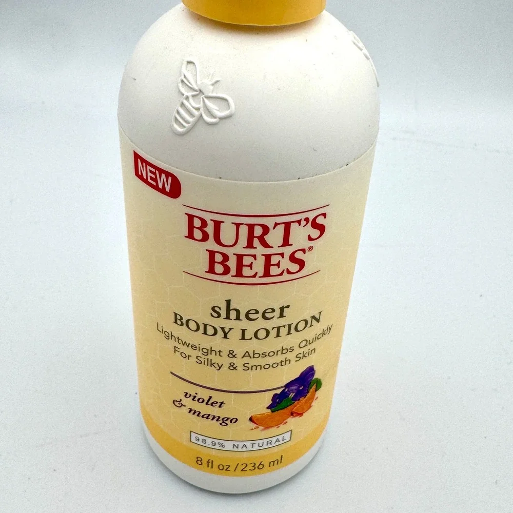 Burts Bees Sheer Body Lotion Violet and Mango Natural Spray 8 fl‎ oz 236 ml